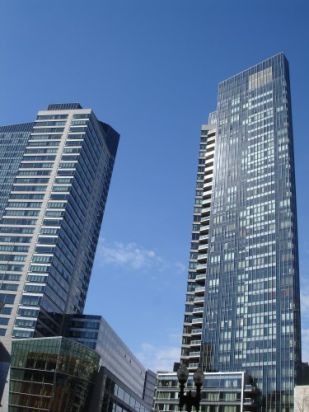 Click for Ritz Carlton Residences slideshow