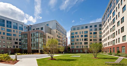 Click for Kendall Square Ultra Luxury Apartments slideshow